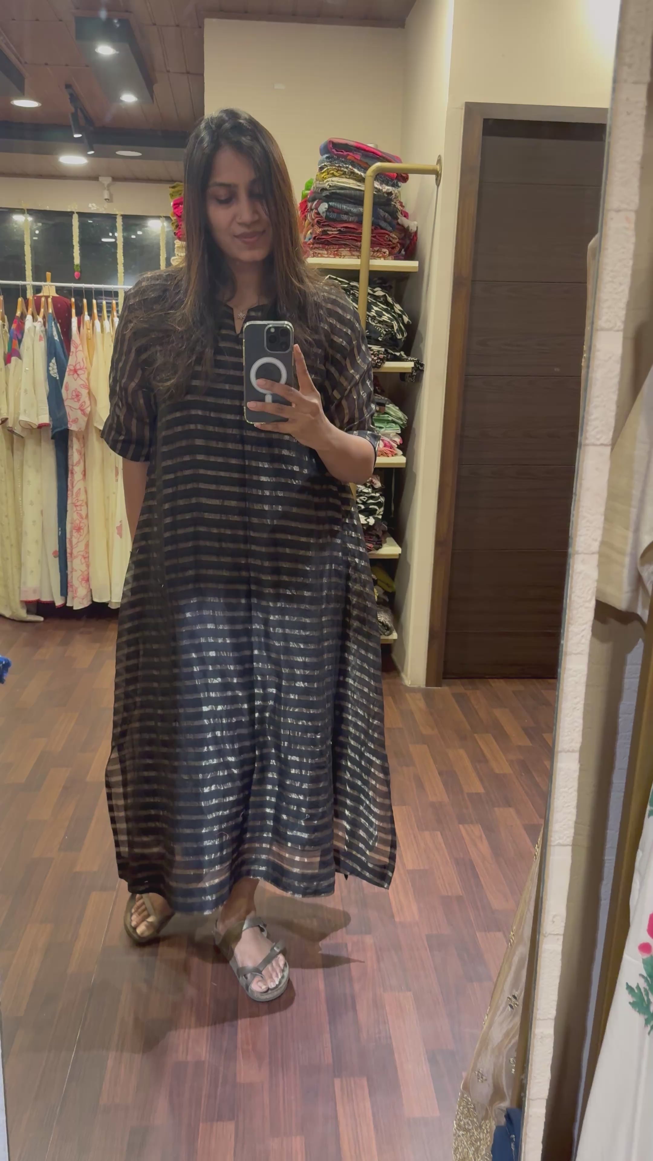 ZD Black tissue stripes kaftan
